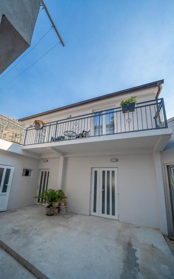 Ferienwohnung La Mar Mar Kotor Exterior foto