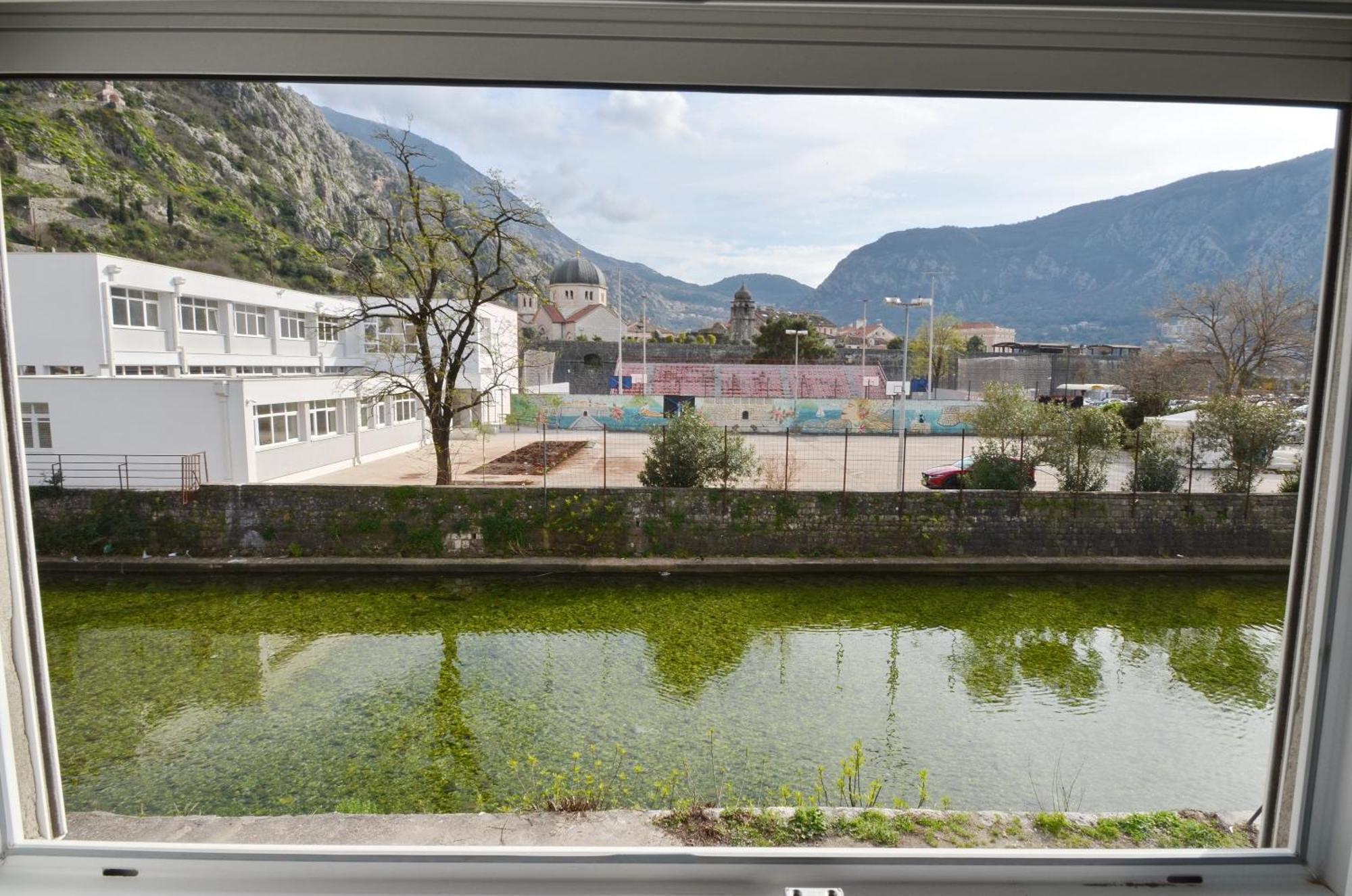 Ferienwohnung La Mar Mar Kotor Exterior foto